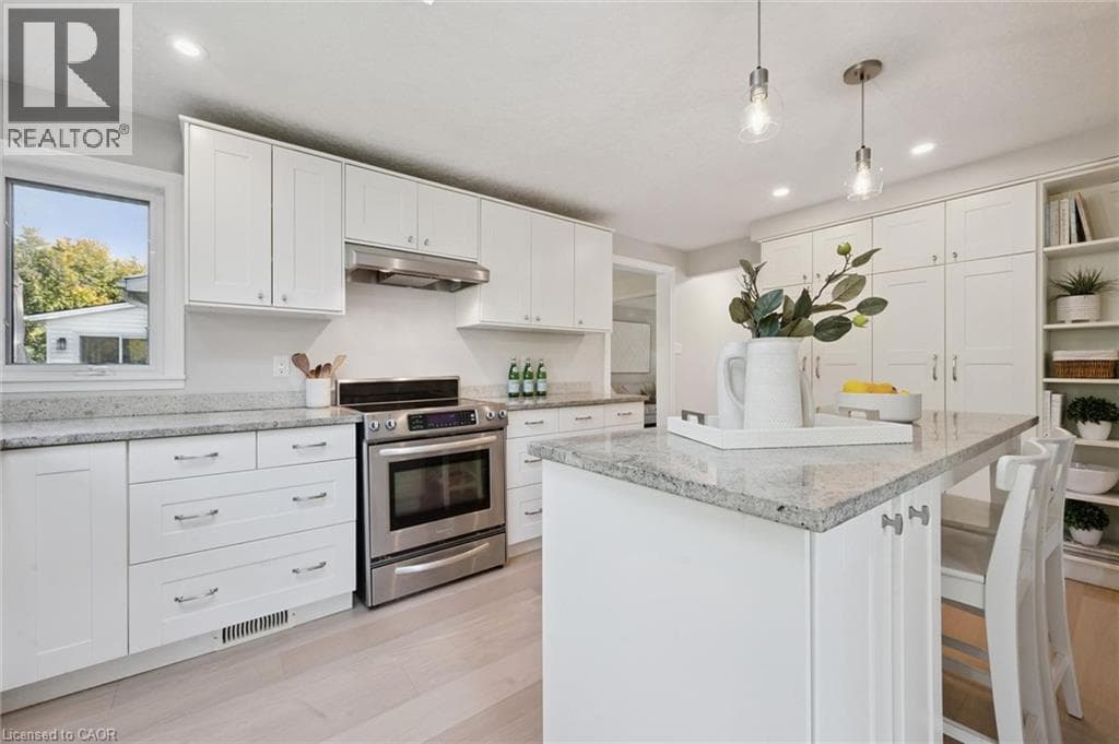 Detached for sale at 53 MANITOULIN Crescent, Chicopee, Kitchener, Ontario, photo 19