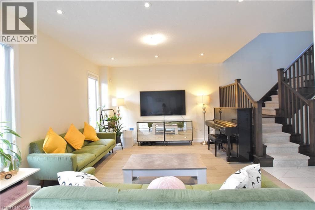 Detached for sale at 348 CHOKECHERRY Crescent, Vista Hills, Waterloo, Ontario, photo 9