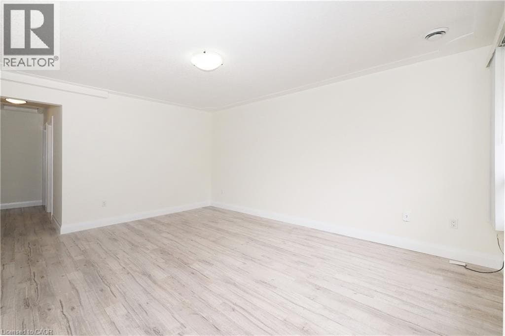 Multi-family for sale at 207 SHELDON Avenue N, Eastwood, Kitchener, Ontario, photo 20