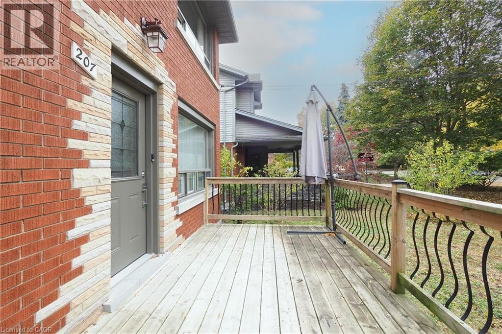 Multi-family for sale at 207 SHELDON Avenue N, Eastwood, Kitchener, Ontario, photo 4