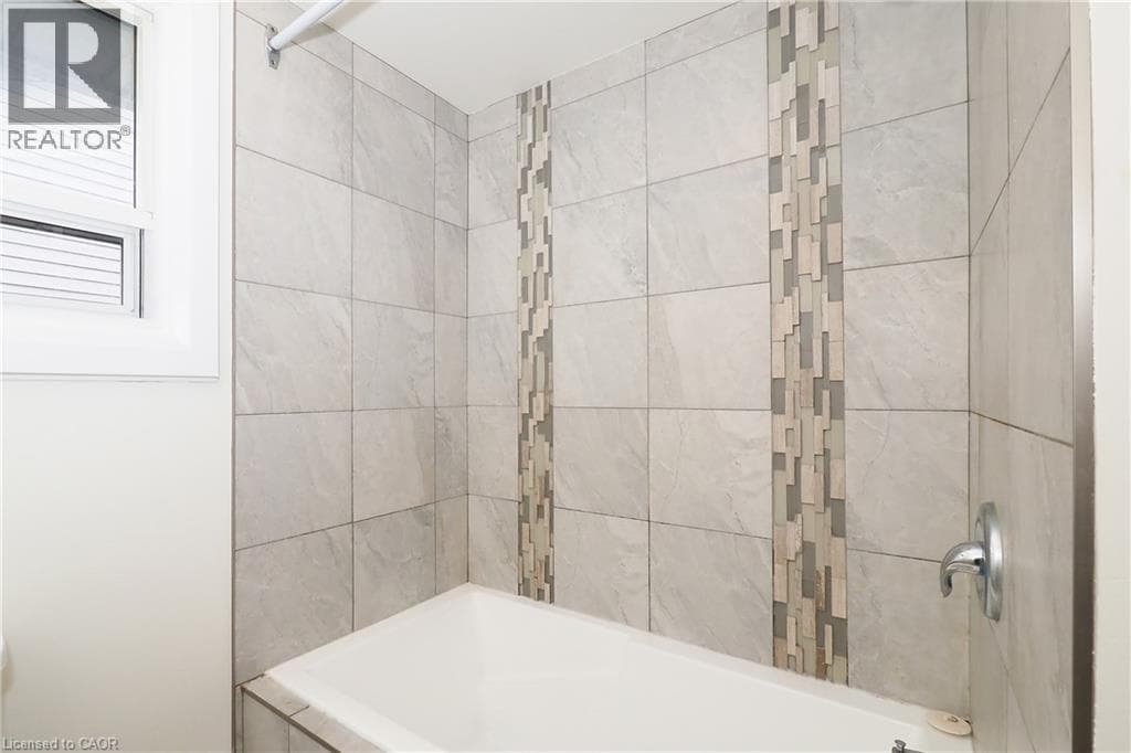 Multi-family for sale at 207 SHELDON Avenue N, Eastwood, Kitchener, Ontario, photo 33