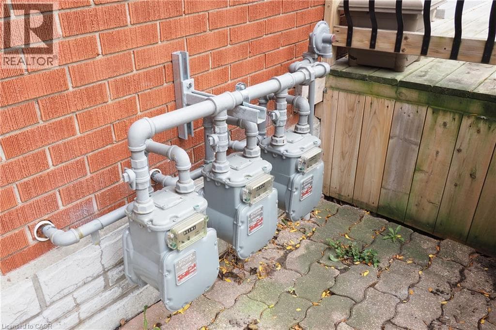 Multi-family for sale at 207 SHELDON Avenue N, Eastwood, Kitchener, Ontario, photo 42