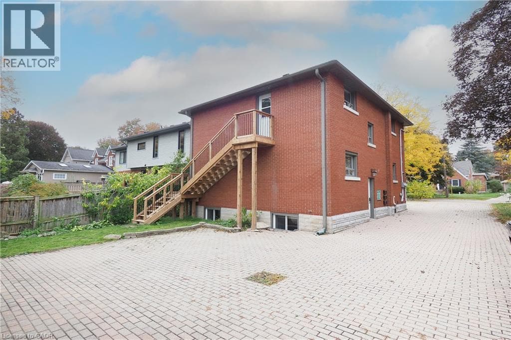 Multi-family for sale at 207 SHELDON Avenue N, Eastwood, Kitchener, Ontario, photo 35