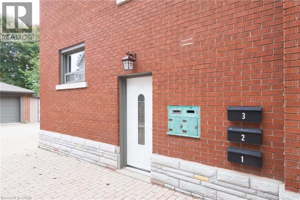 Multi-family for sale at 207 SHELDON Avenue N, Eastwood, Kitchener, Ontario, photo 40
