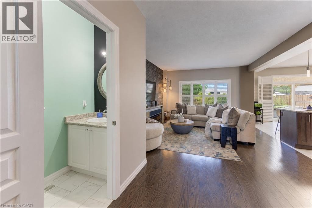 Detached for sale at 428 FREURE Drive, Victoria Highlands, Cambridge, Ontario, photo 8