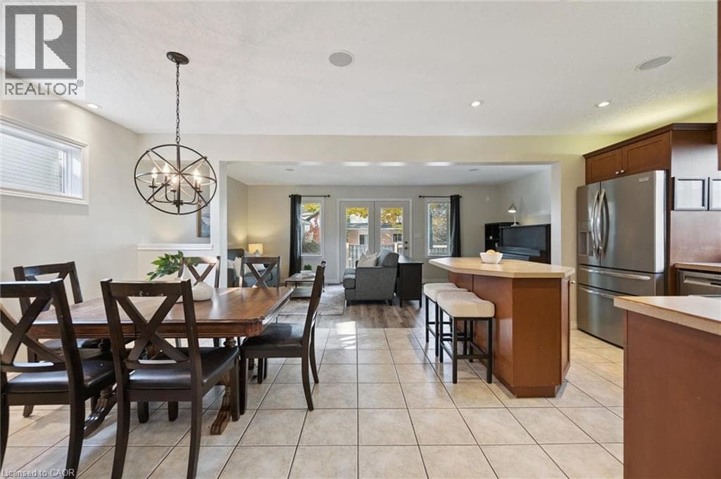 Detached for sale at 70 INGE Court, Bridgeport East, Kitchener, Ontario, photo 10
