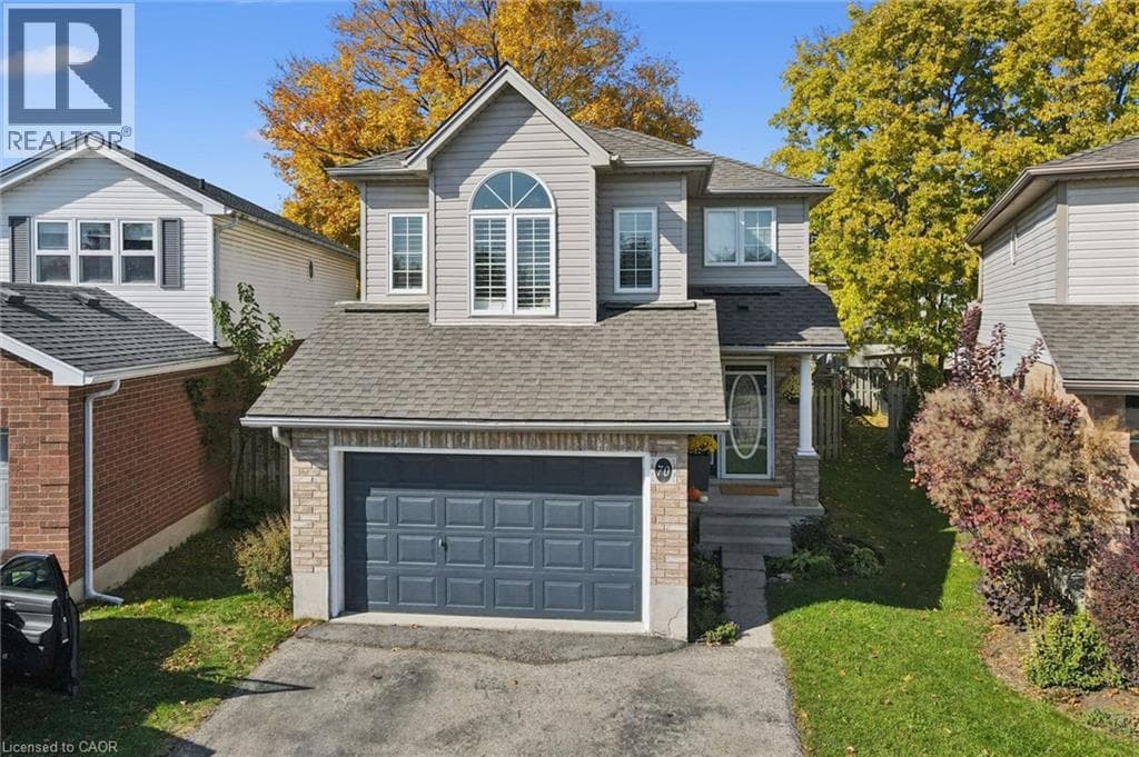 Detached for sale at 70 INGE Court, Bridgeport East, Kitchener, Ontario, photo 3