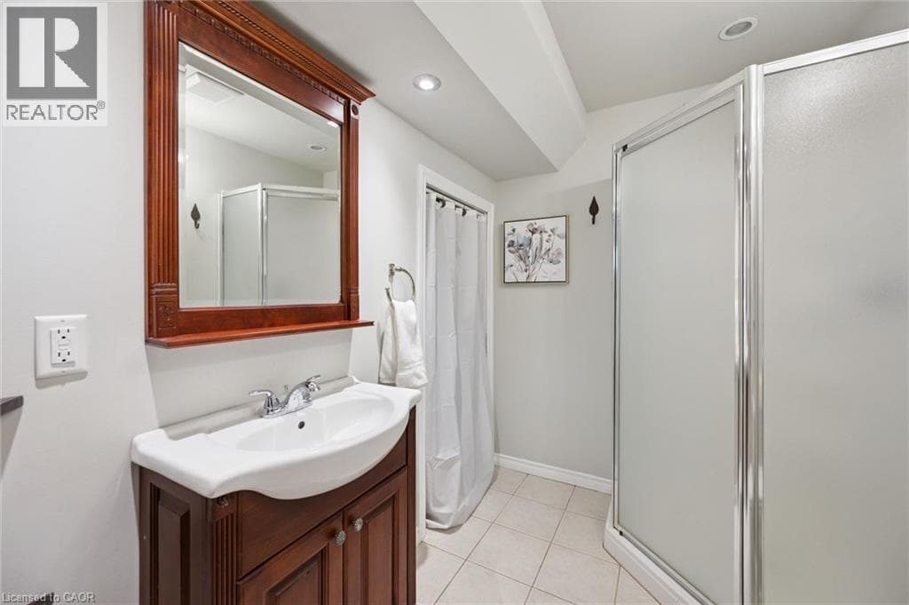 Detached for sale at 70 INGE Court, Bridgeport East, Kitchener, Ontario, photo 31