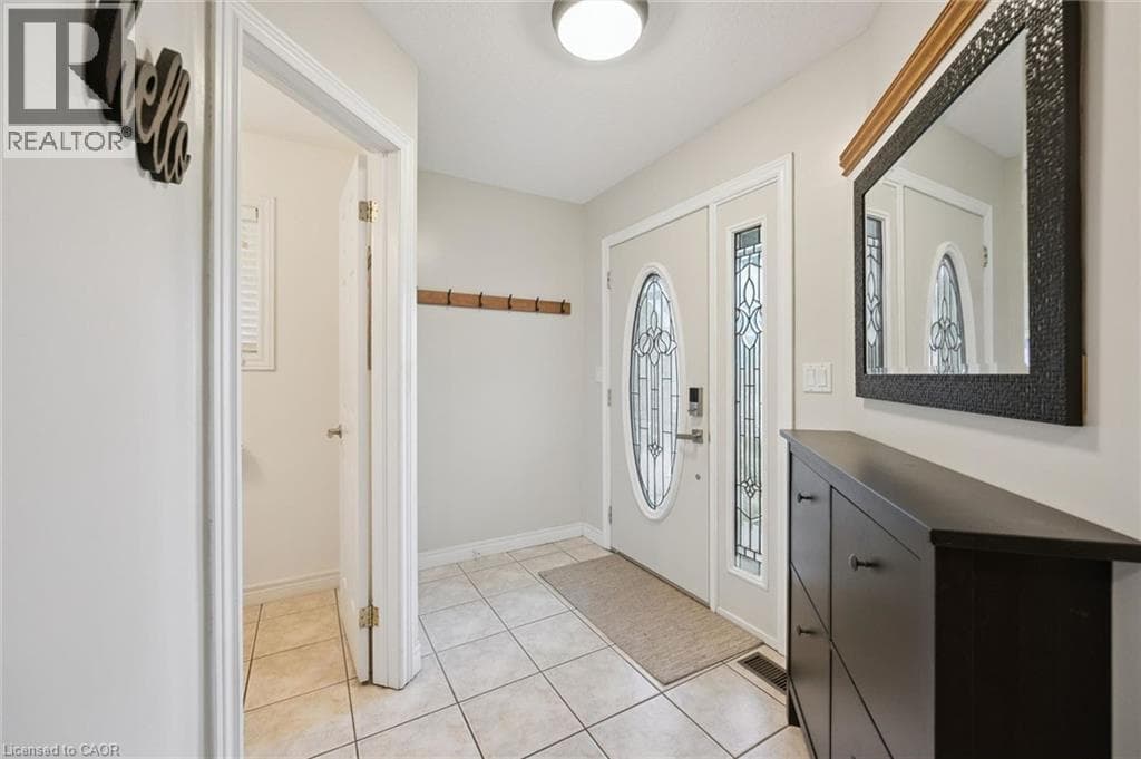 Detached for sale at 70 INGE Court, Bridgeport East, Kitchener, Ontario, photo 7