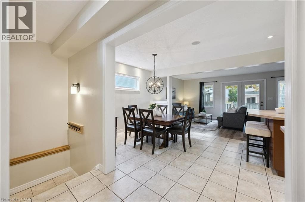 Detached for sale at 70 INGE Court, Bridgeport East, Kitchener, Ontario, photo 9