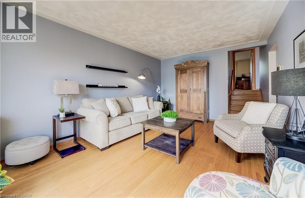 Detached for sale at 30 KINGSWOOD Drive, Alpine, Kitchener, Ontario, photo 4