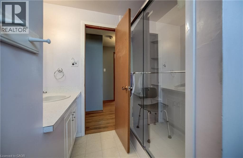 Detached for sale at 30 KINGSWOOD Drive, Alpine, Kitchener, Ontario, photo 18