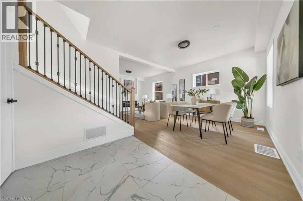 Detached for sale at 188 COURTLAND Avenue E, Mill Courtland Woodside Park, Kitchener, Ontario, photo 5