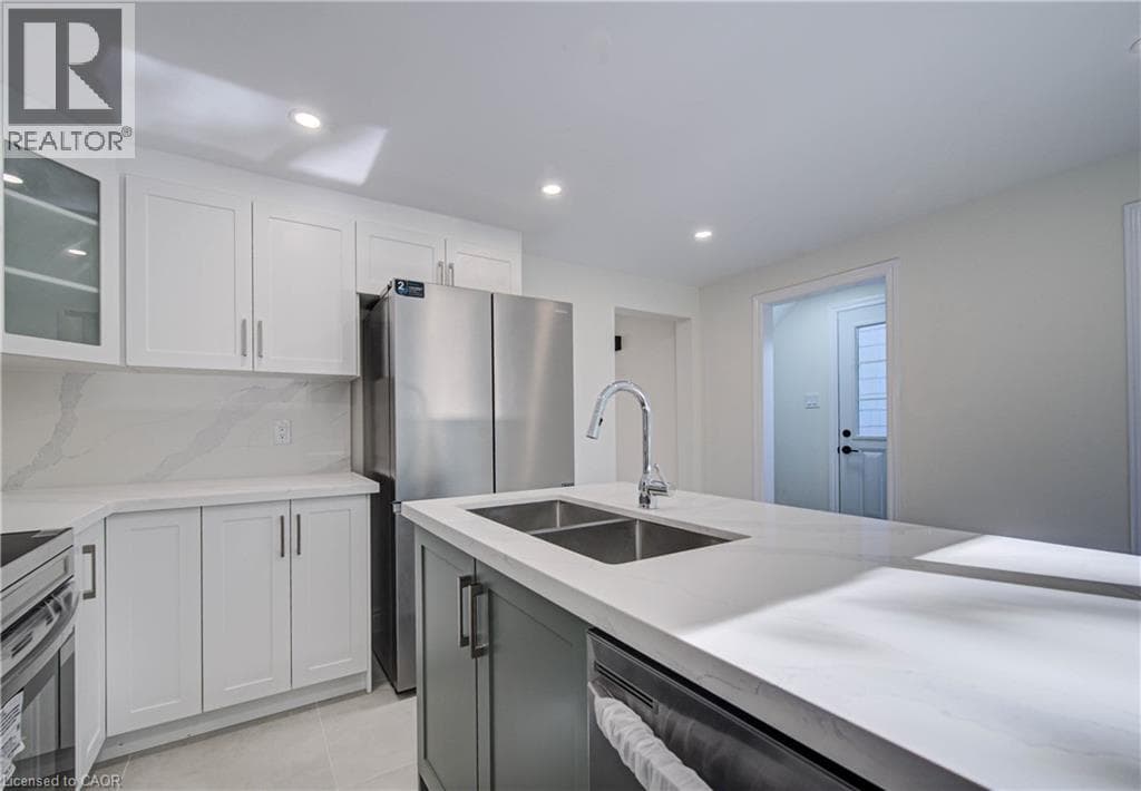 Semi-detached for sale at 210 FERGUSON Avenue, Northview, Cambridge, Ontario, photo 18
