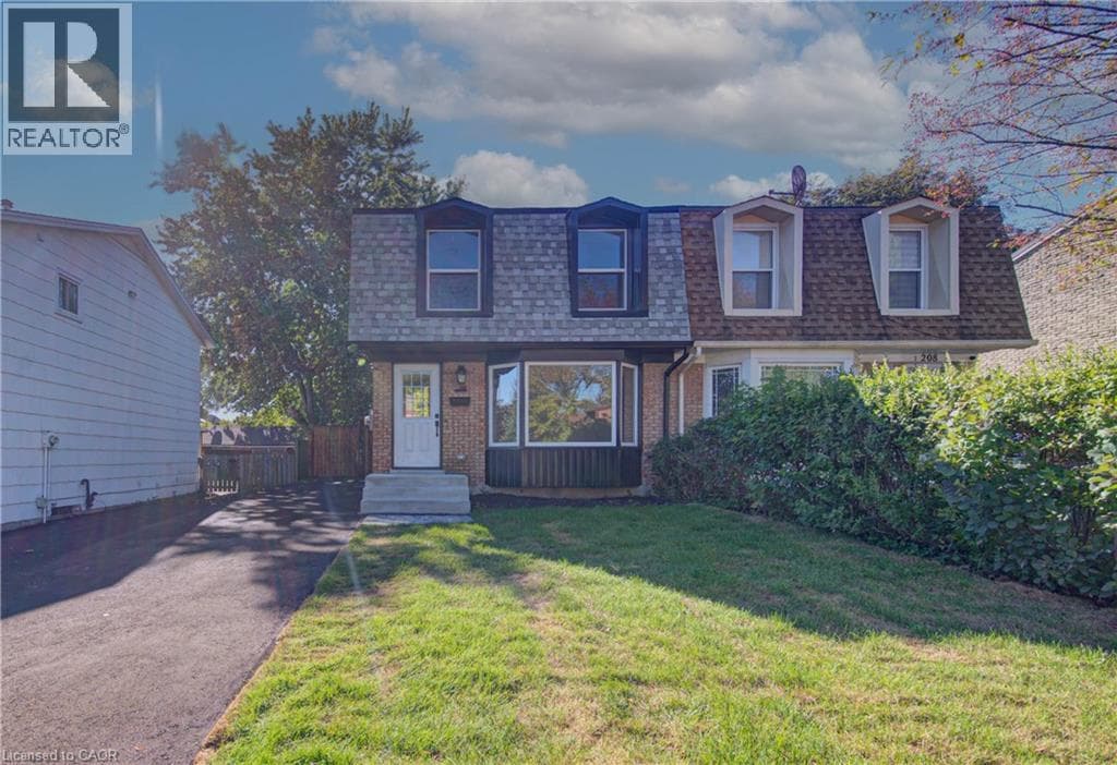 Semi-detached for sale at 210 FERGUSON Avenue, Northview, Cambridge, Ontario, photo 2