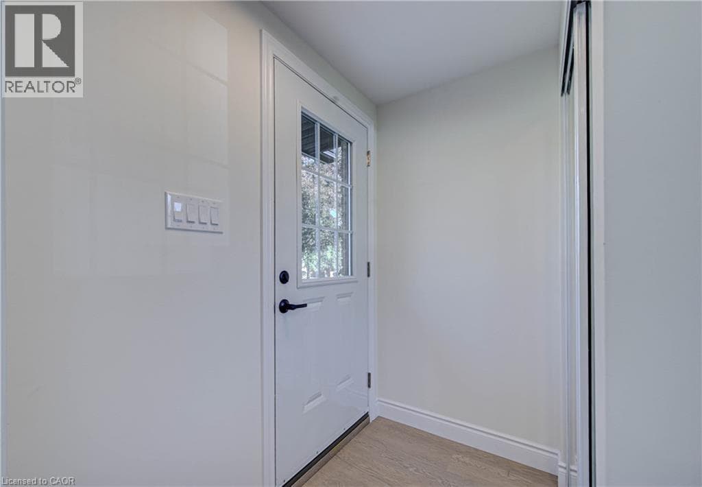 Semi-detached for sale at 210 FERGUSON Avenue, Northview, Cambridge, Ontario, photo 7