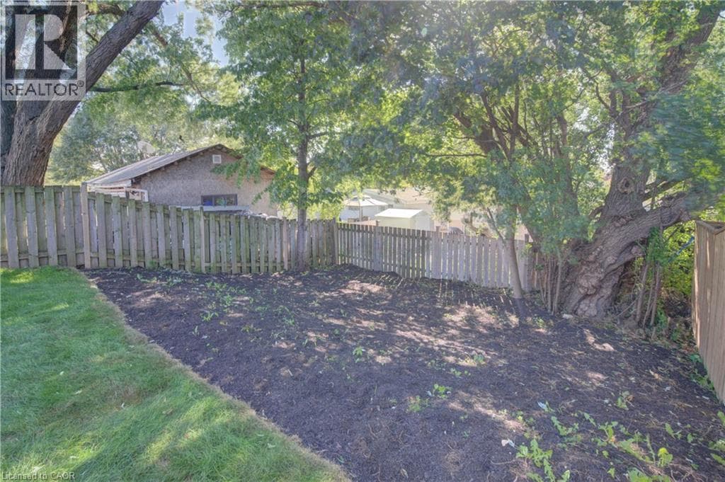 Semi-detached for sale at 210 FERGUSON Avenue, Northview, Cambridge, Ontario, photo 37
