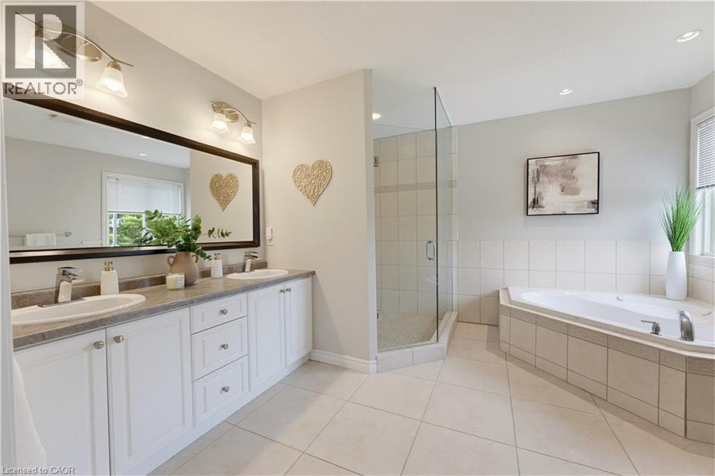 Detached for sale at 240 WOODHAVEN Road Unit# A, Vanier, Kitchener, Ontario, photo 18