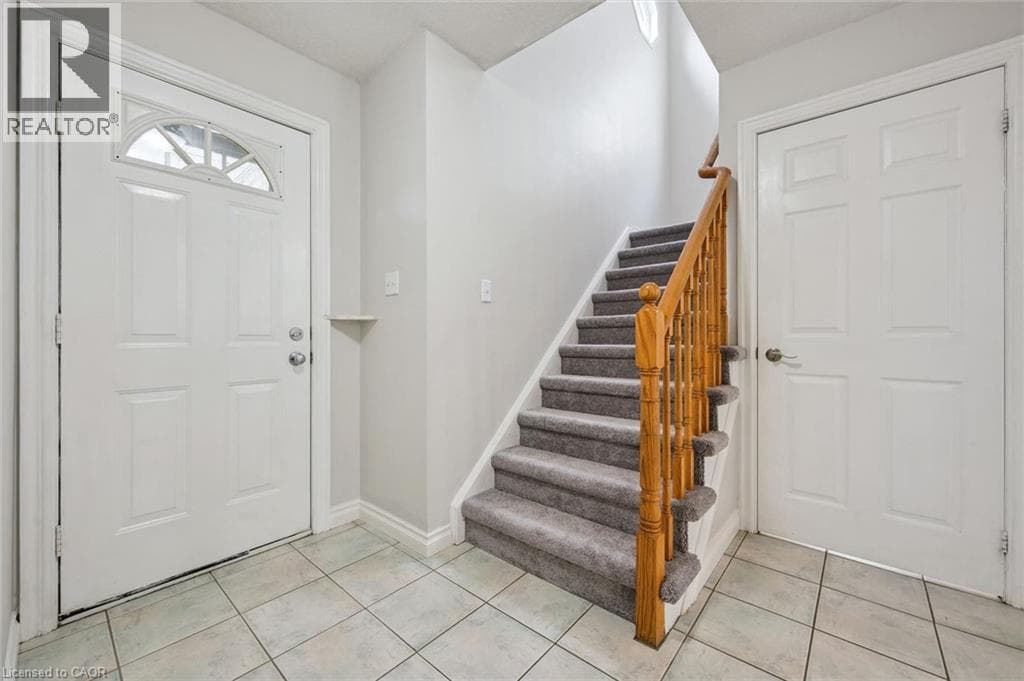 Detached for sale at 222 INGLIS Street, Ayr, North Dumfries, Ontario, photo 6