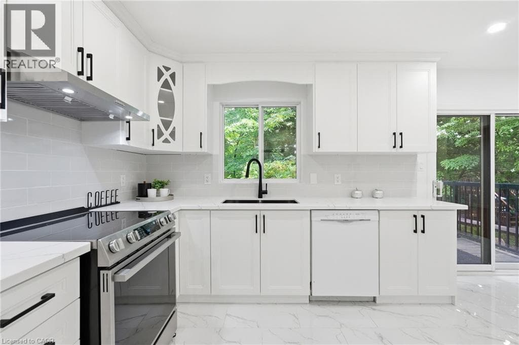 Detached for sale at 292 THORNCREST Drive, Lakeshore South, Waterloo, Ontario, photo 19