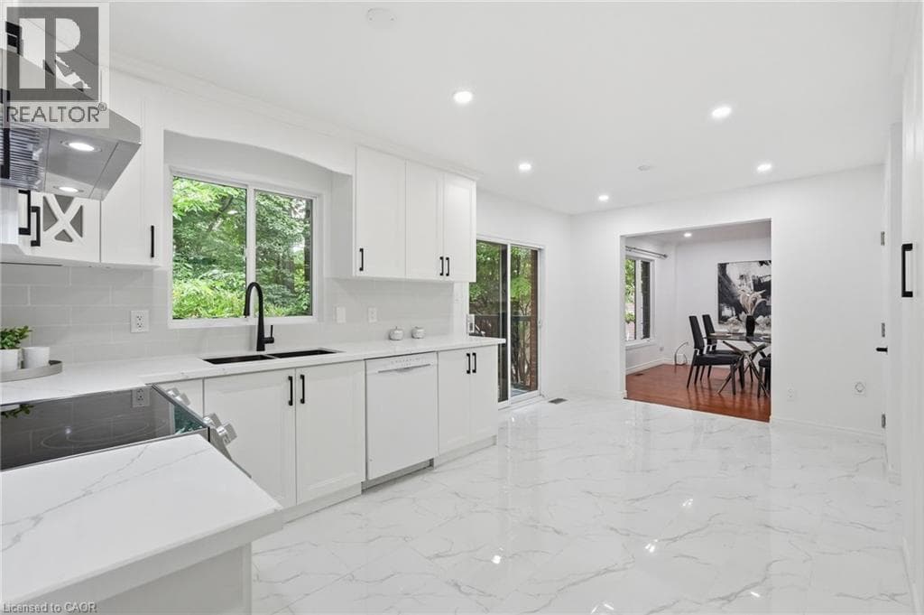 Detached for sale at 292 THORNCREST Drive, Lakeshore South, Waterloo, Ontario, photo 18