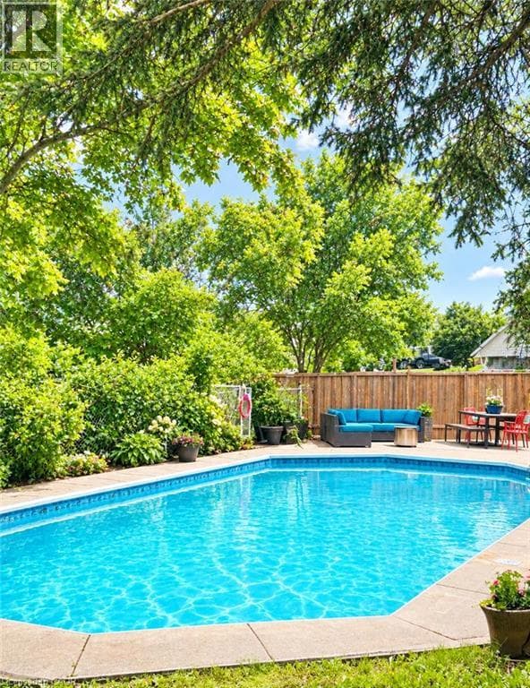 Detached for sale at 361 LEE Circle, University Downs, Waterloo, Ontario, photo 2