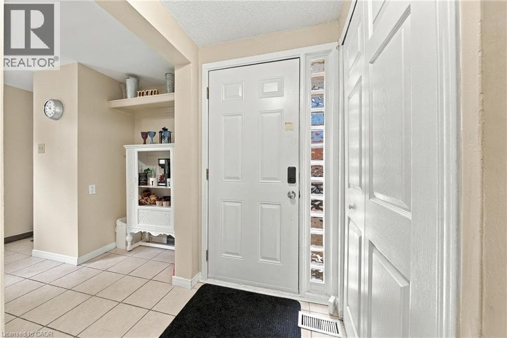 Semi-detached for sale at 336 MORGAN Avenue, Chicopee, Kitchener, Ontario, photo 4
