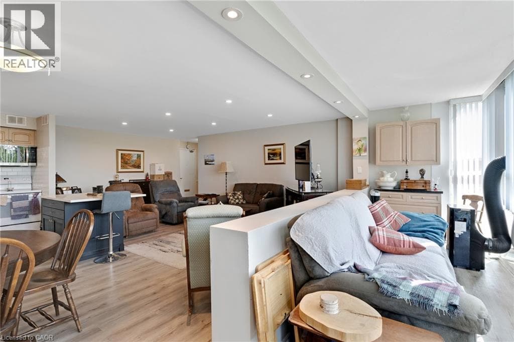 Apartment for sale at 24 MIDLAND Drive Unit# 306, Stanley Park, Kitchener, Ontario, photo 13