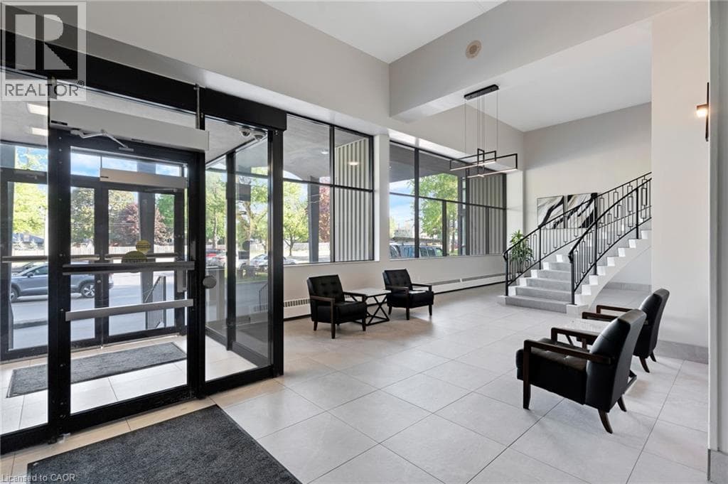 Apartment for sale at 24 MIDLAND Drive Unit# 306, Stanley Park, Kitchener, Ontario, photo 5
