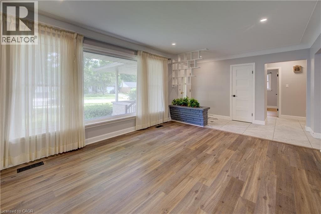 Detached for sale at 244 ROYAL Street, Mary Allen, Waterloo, Ontario, photo 4
