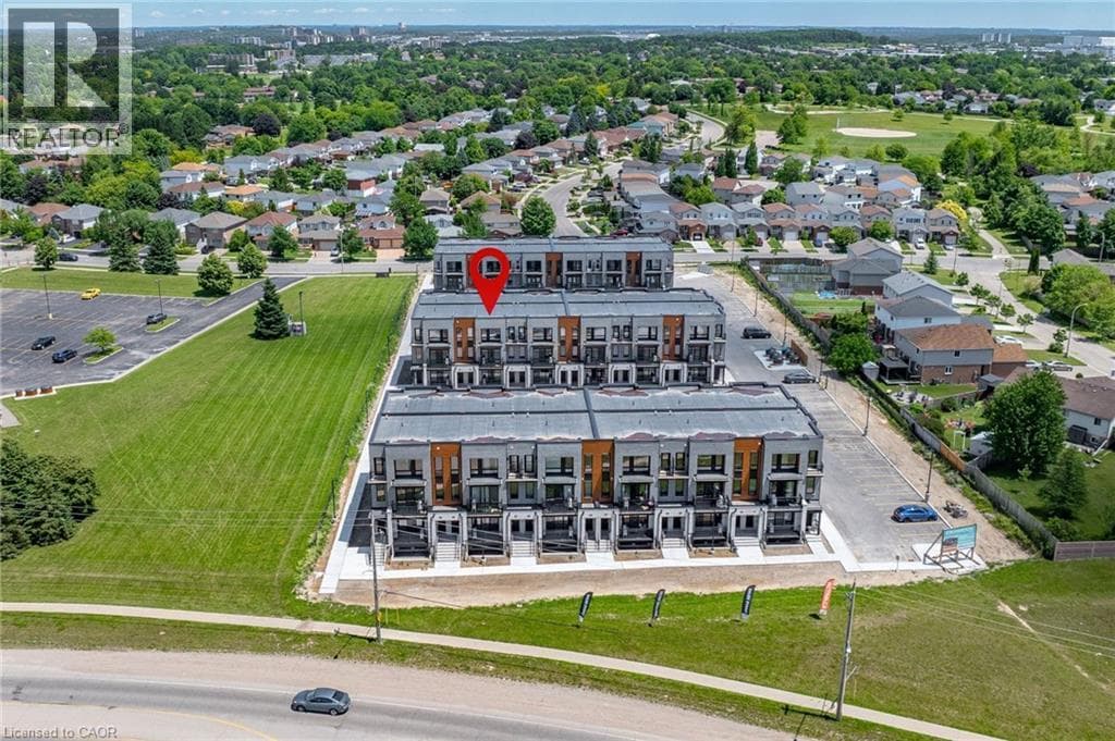 Townhouse for sale at 525 ERINBROOK Drive Unit# B039, Country Hills West, Kitchener, Ontario, photo 2