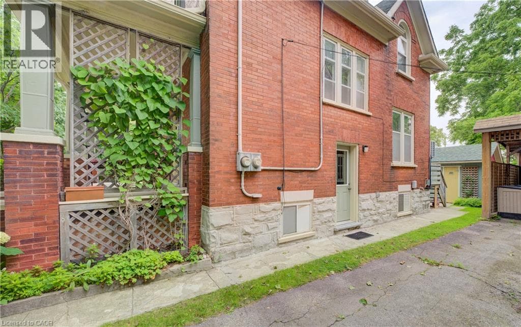 Detached for sale at 46 ELLEN Street W, Civic Centre, Kitchener, Ontario, photo 35