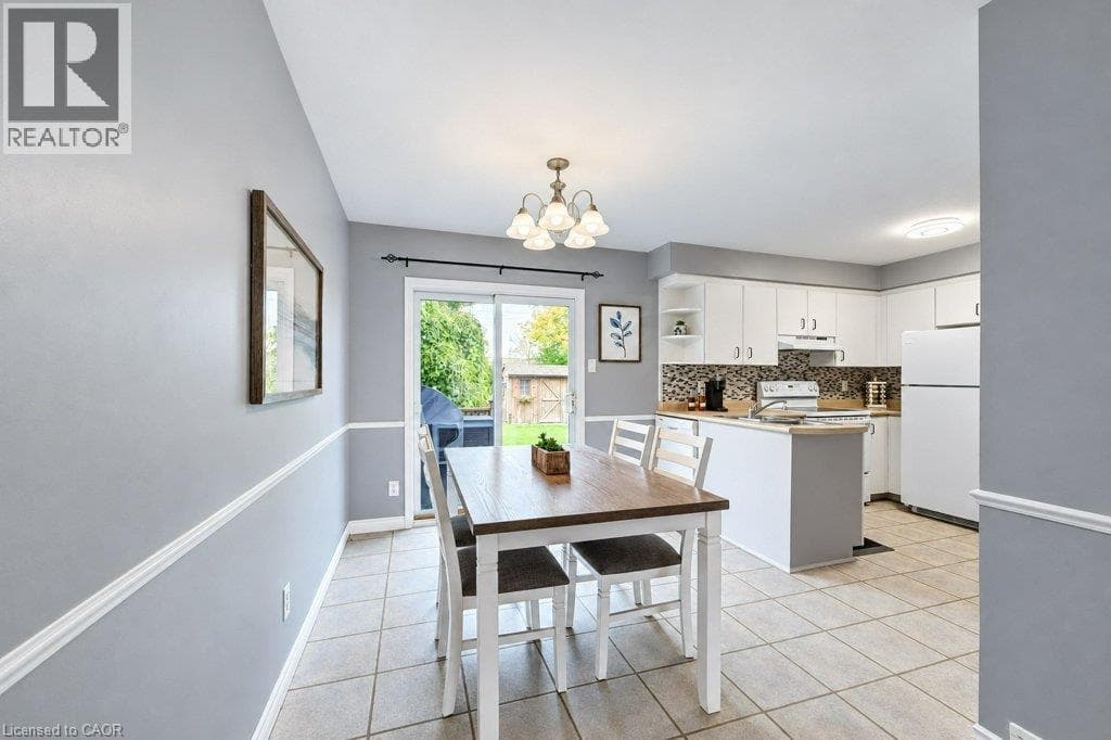 Semi-detached for sale at 62 VILLAGE GREEN Way, Baden, Wilmot, Ontario, photo 12