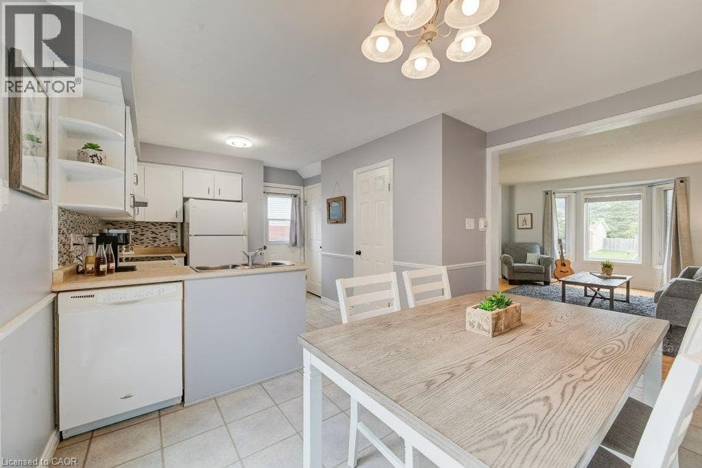 Semi-detached for sale at 62 VILLAGE GREEN Way, Baden, Wilmot, Ontario, photo 15