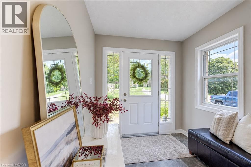 Detached for sale at 28 ROTH Avenue, Baden, Wilmot, Ontario, photo 4