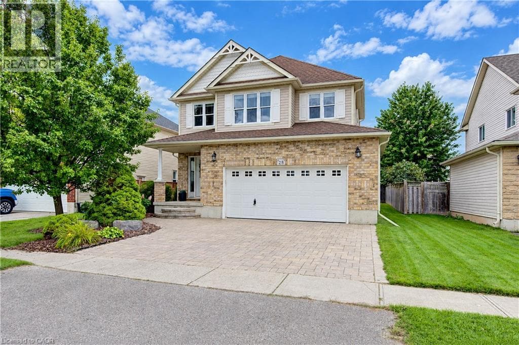 Detached for sale at 28 ROTH Avenue, Baden, Wilmot, Ontario, photo 2
