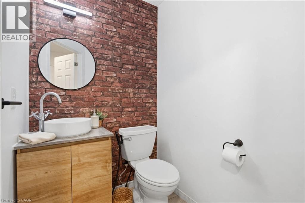 Townhouse for sale at 10 FALLOWFIELD Drive Unit# 19, Country Hills East, Kitchener, Ontario, photo 6