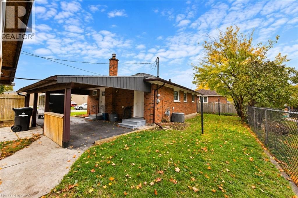 Detached for sale at 242 CHESTNUT Street S, Central Park, Cambridge, Ontario, photo 4