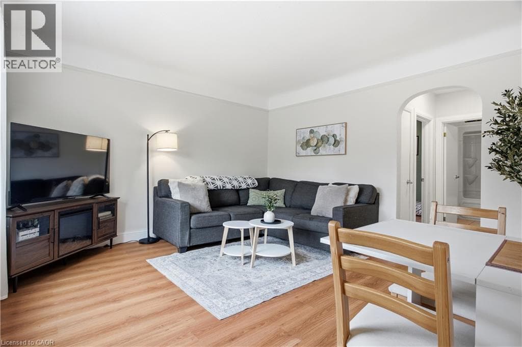 Detached for sale at 18 BIRCH Avenue, Northward, Kitchener, Ontario, photo 12
