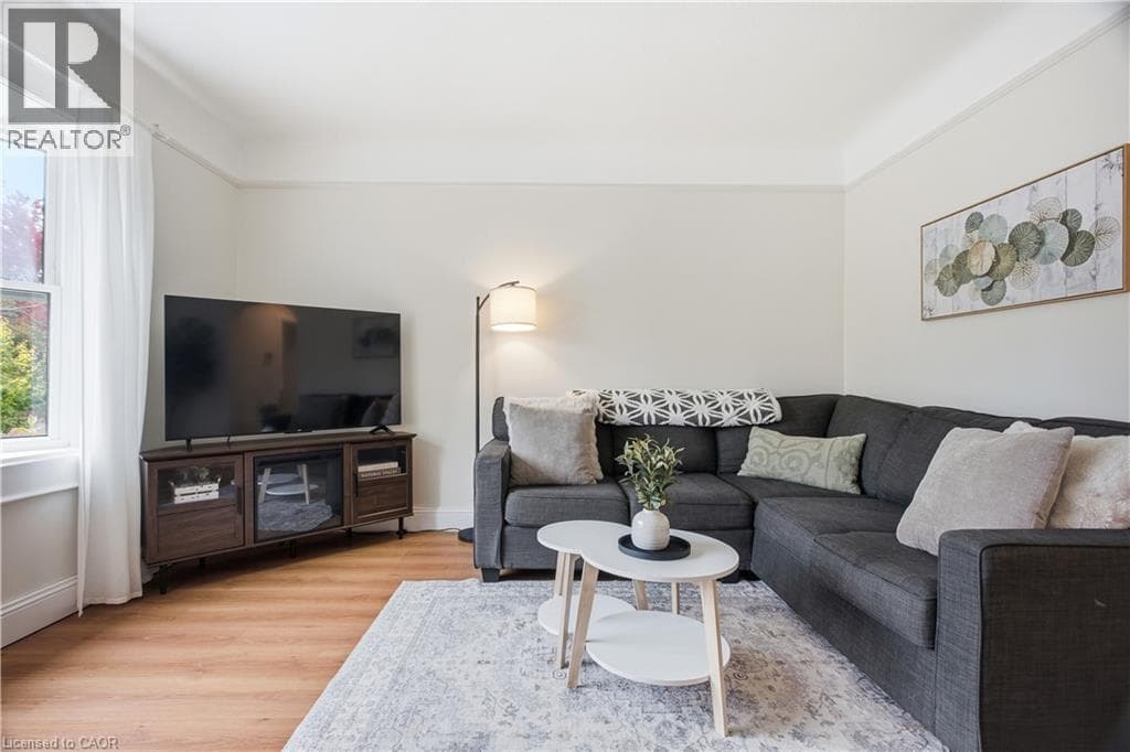 Detached for sale at 18 BIRCH Avenue, Northward, Kitchener, Ontario, photo 15