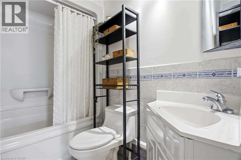 Detached for sale at 18 BIRCH Avenue, Northward, Kitchener, Ontario, photo 26