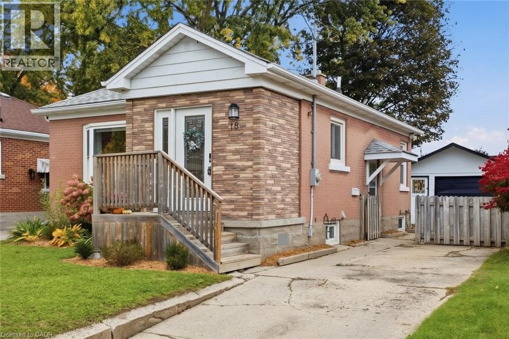 Detached for sale at 18 BIRCH Avenue, Northward, Kitchener, Ontario, photo 3