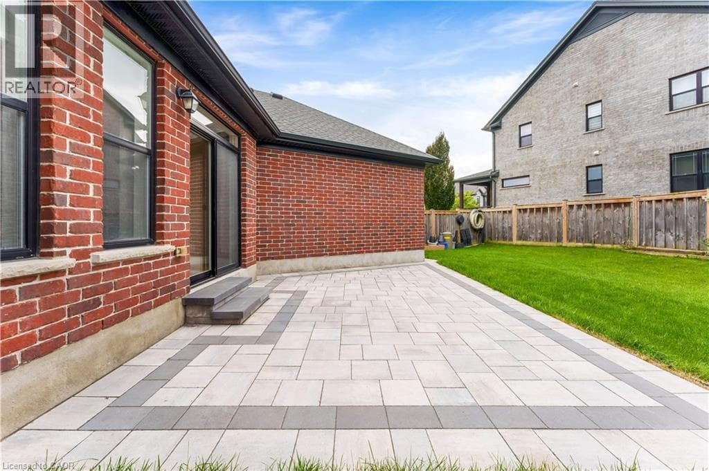 Detached for sale at 14 MARIANNE DORN Trail, Brigadoon, Kitchener, Ontario, photo 44