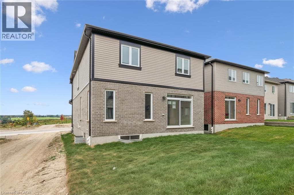 Detached for sale at 447 BENNINGER Street, Laurentian West, Kitchener, Ontario, photo 32