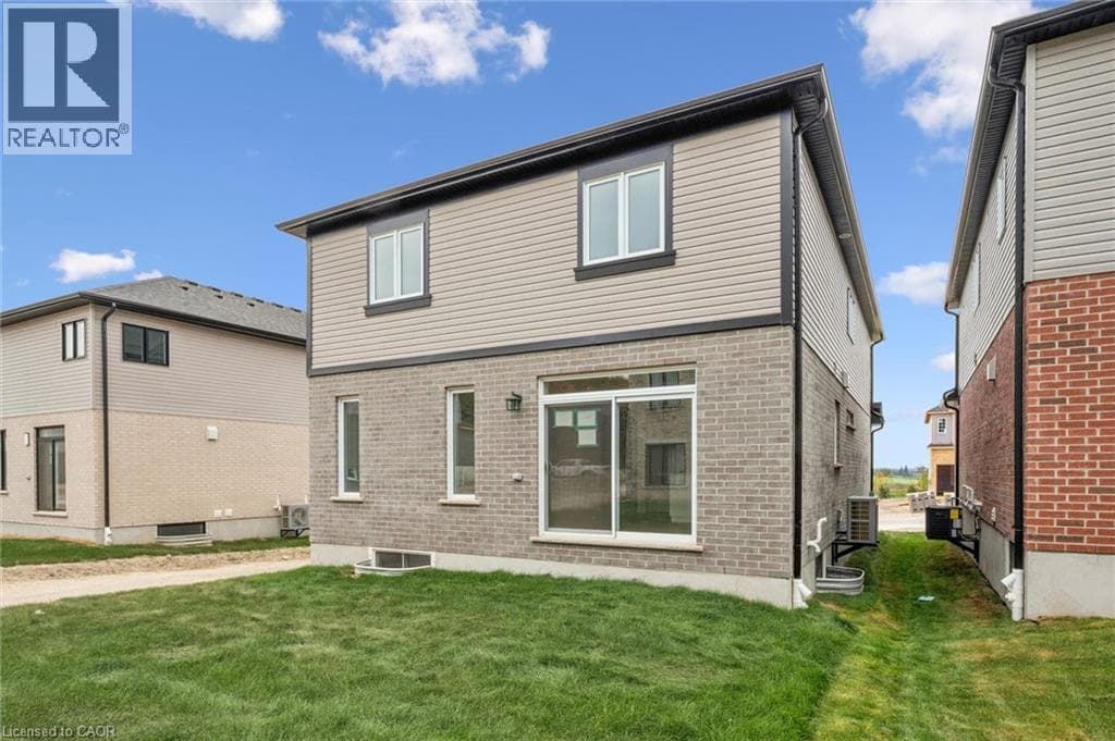Detached for sale at 447 BENNINGER Street, Laurentian West, Kitchener, Ontario, photo 33