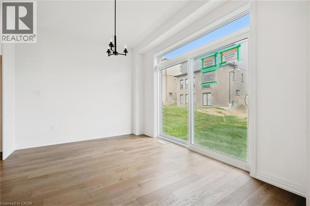 Detached for sale at 447 BENNINGER Street, Laurentian West, Kitchener, Ontario, photo 7