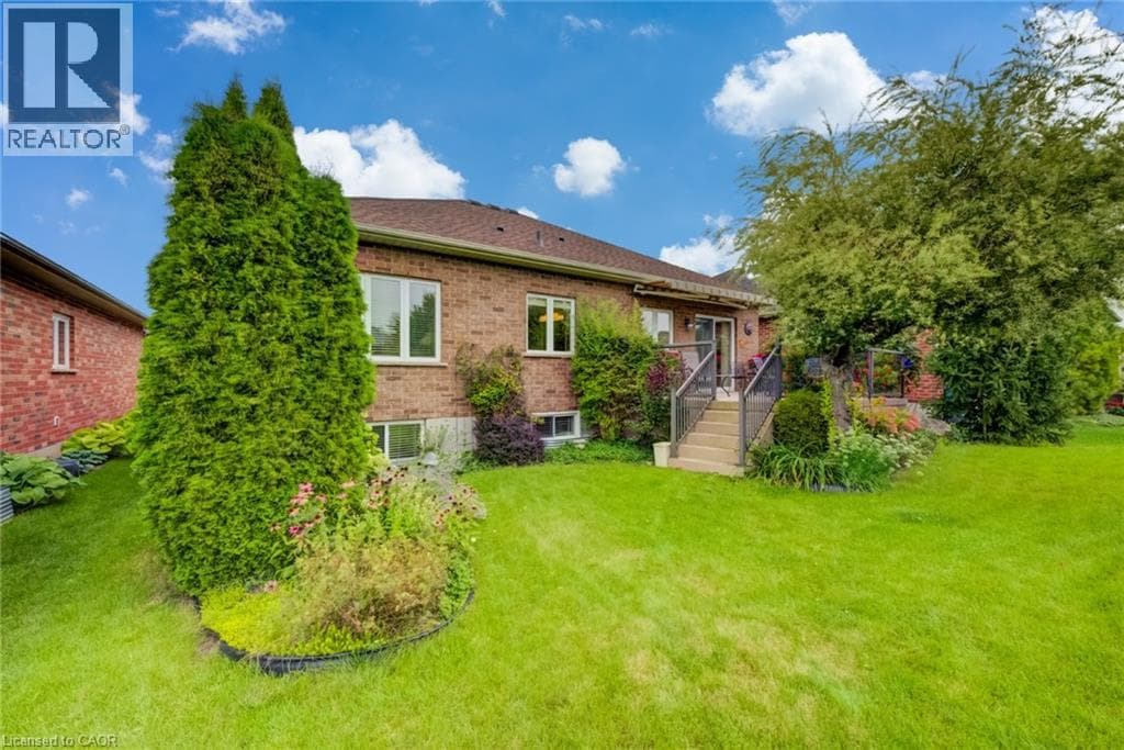 Detached for sale at 25 THIMBLEBERRY Crossing, New Hamburg, Wilmot, Ontario, photo 34