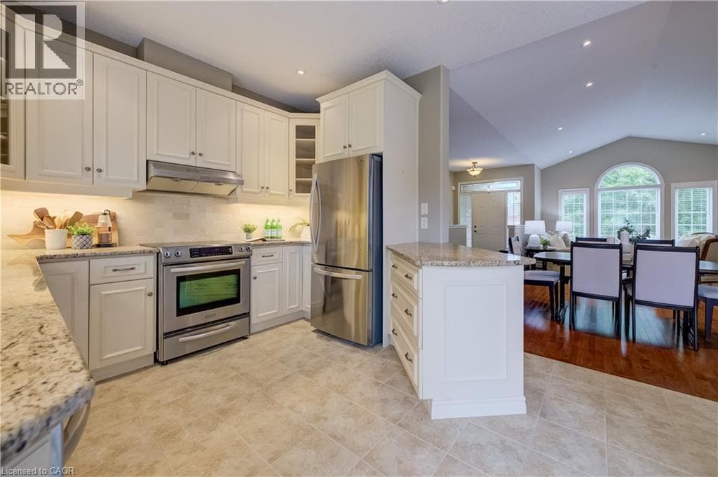 Detached for sale at 25 THIMBLEBERRY Crossing, New Hamburg, Wilmot, Ontario, photo 17