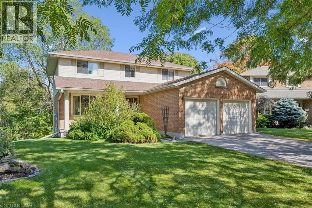 Detached for sale at 42 MITTON Place, Brigadoon, Kitchener, Ontario, photo 3