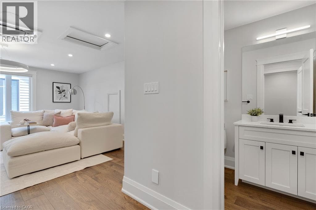 Semi-detached for sale at 12 GEORGE Street, Mary Allen, Waterloo, Ontario, photo 25